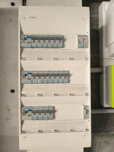 Mise aux normes de tableau électrique NF C 15-100